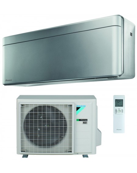 Climatizzatore Condizionatore Daikin Stylish Silver 9000 Btu Monosplit Inverter R-32 Wi-Fi A+++/A+++